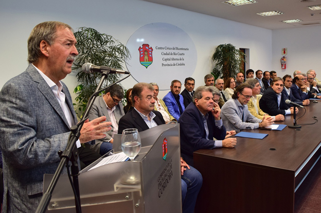 Schiaretti se refirió al Gasoducto Sur - Sur