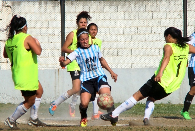 Triunfazo de Las Barbies ante las Mercedarias