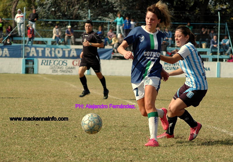 La Uni Blanco se tomó revancha y venció a las Barbies Celestes.