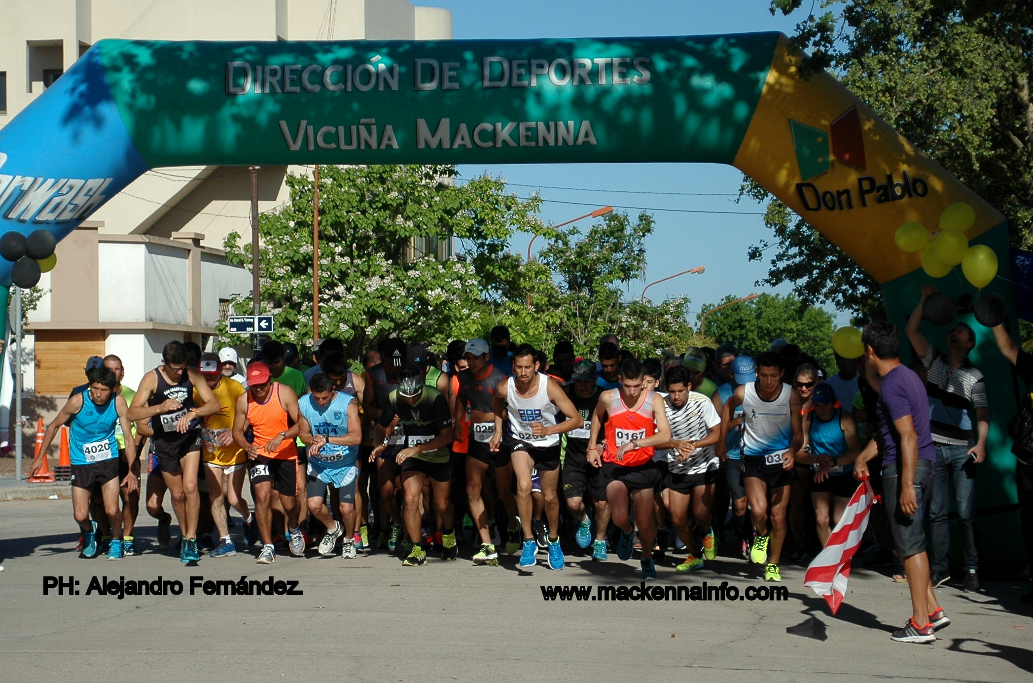 Mackenna volvió a correr.