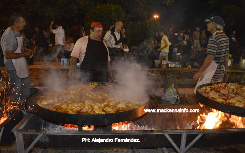 Una multitud disfrutó del 3º Festival Regional del Pollo al Disco.