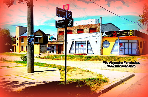 Asfaltado de calles en barrios de Mackenna.