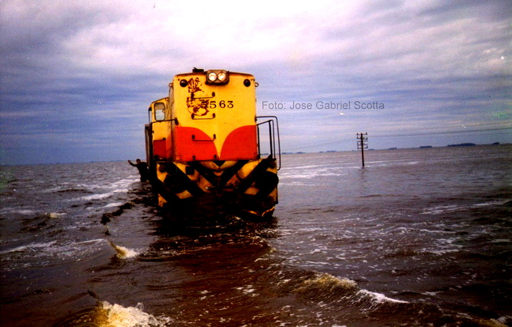 El enigma de La Picasa: Quién soldó las compuertas.