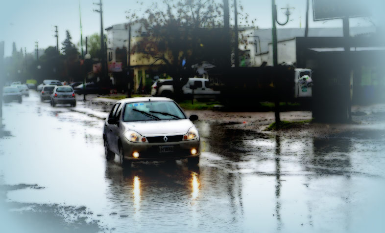 Recomendaciones para conducir en días de lluvia.