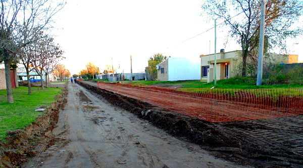 Arreglos en la Calle Cipriano Morelli.