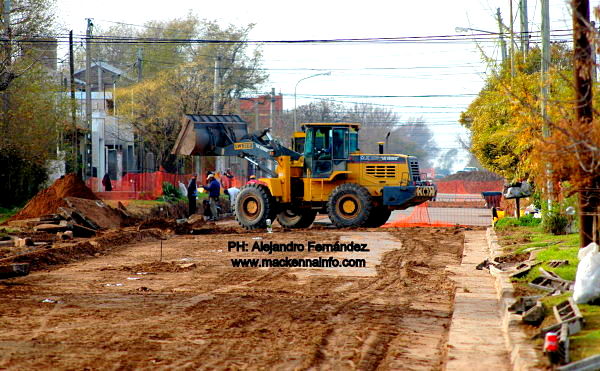 El tránsito pesado no debe circular por la calles del radio urbano.