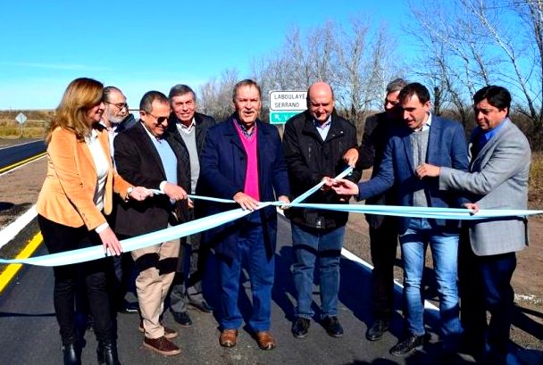 Schiaretti habilitó en Laboulaye un tramo de la Ruta 4 y parte del gasoducto regional en Ruta 7.