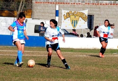En un partido muy parejo y disputado, Estudiantes venció a San Martín uno a cero.
