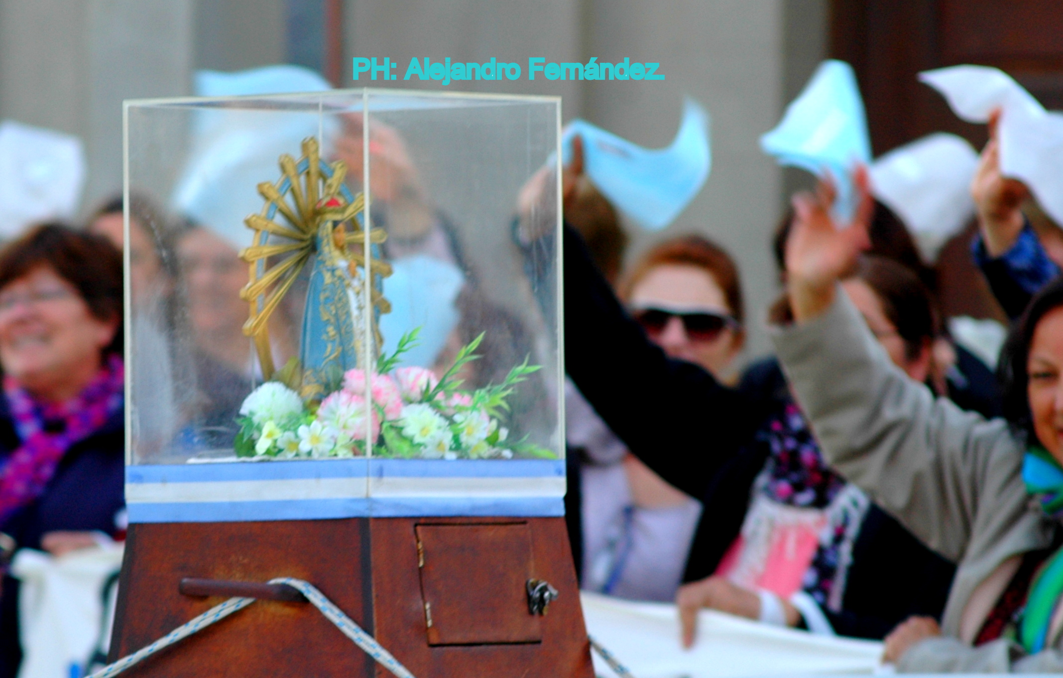  Mackenna recibió la imagen de la Virgen Peregrina de Luján.