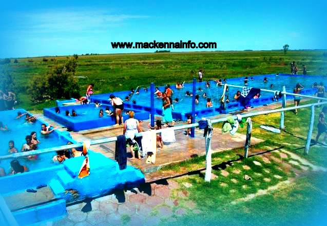 Tareas de mantenimiento en el predio de turismo rural El Surgente