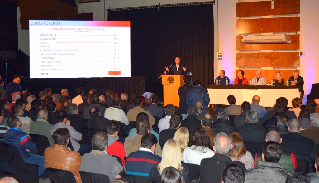 En Río Cuarto, Schiaretti presentó el Programa Provincial de Obras Públicas