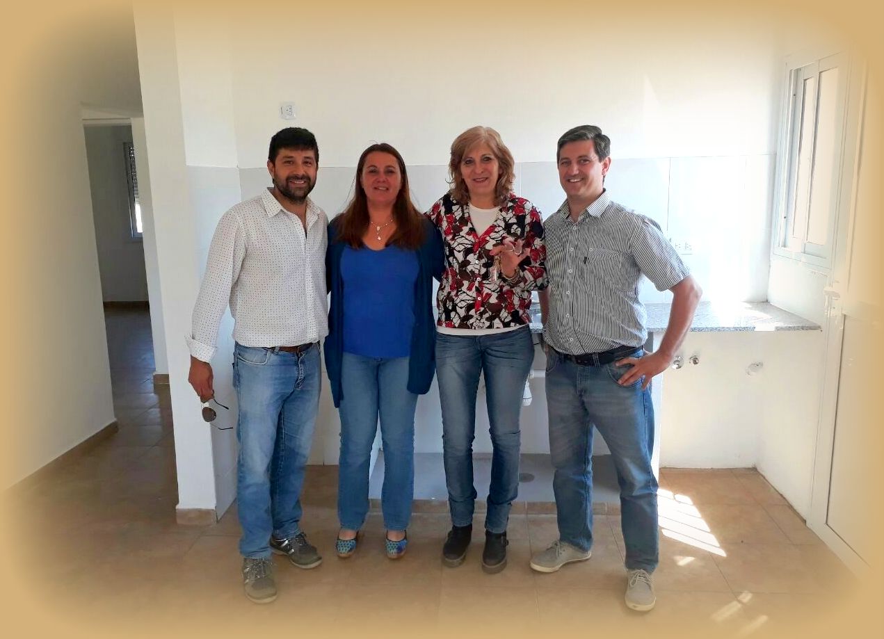 El Municipio de Mackenna continúa entregando viviendas