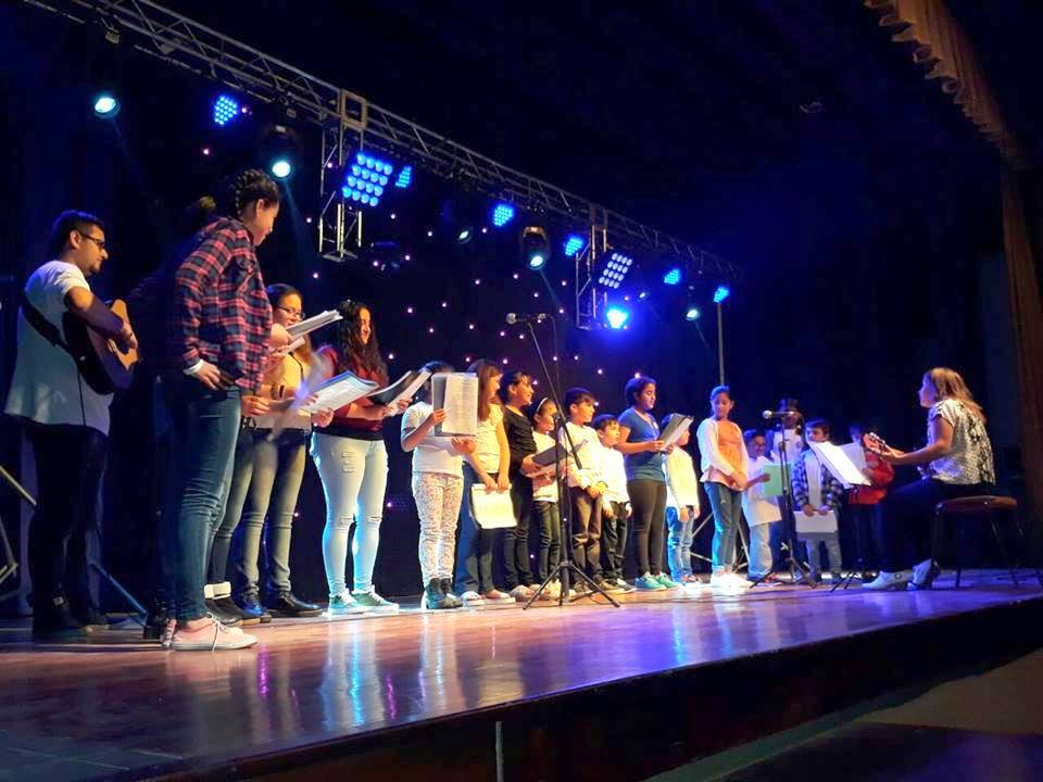 Exitosa Muestra Cultural