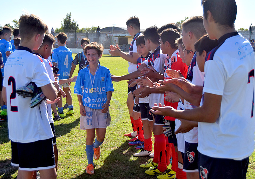 Los Campeones del Fútbol Formativo