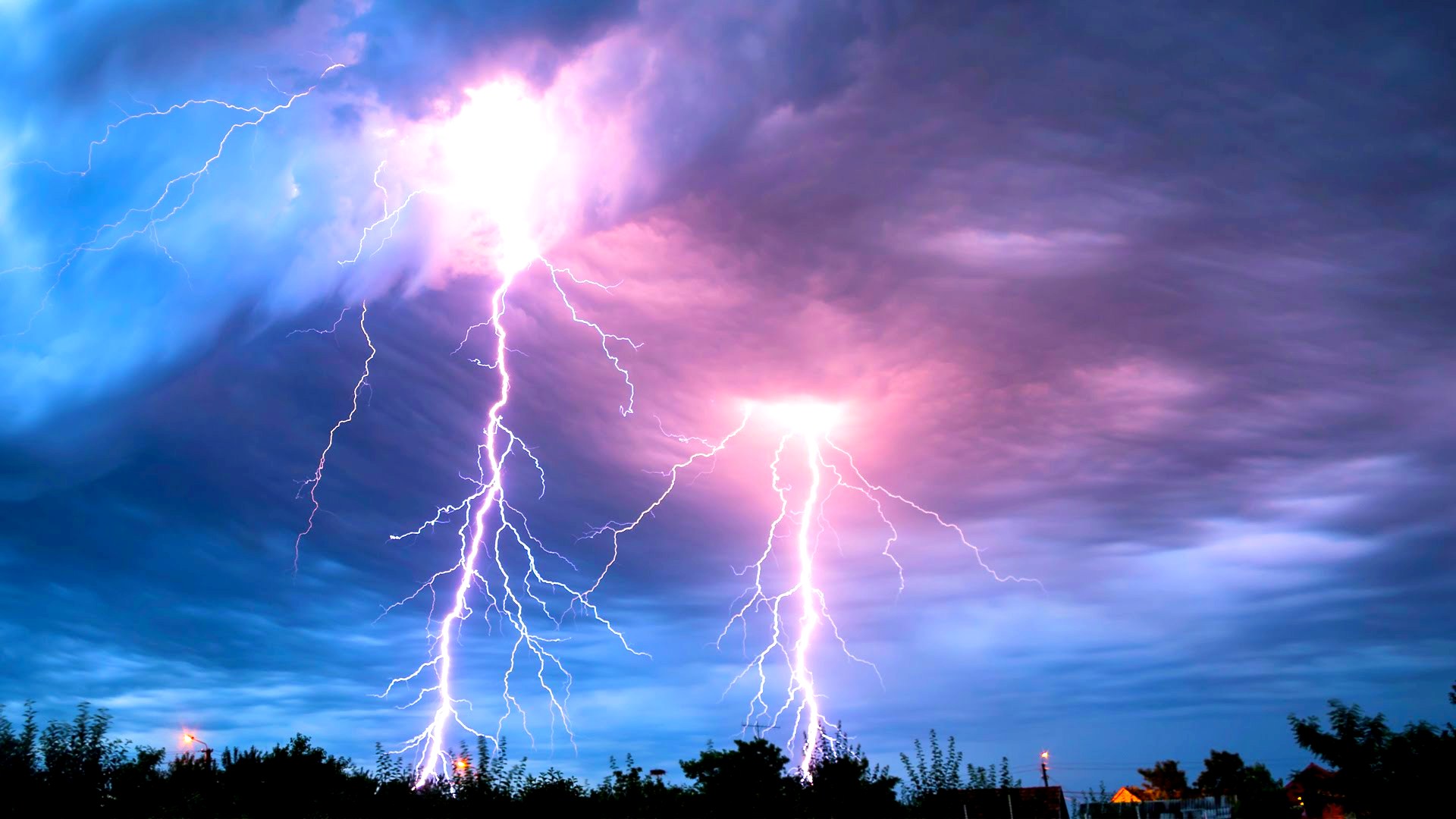 Alerta por fuertes tormentas eléctricas, con vientos y granizo para el sur de Córdoba