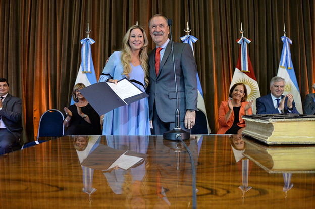 Schiaretti presidió el acto de asunción de nuevos funcionarios