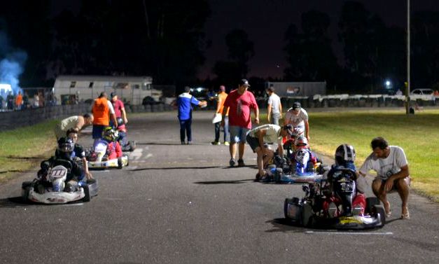 Noche de karting en Río Cuarto con podio mackennense