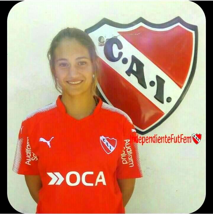 La ex goleadora de San Martín Yamila Francescato 