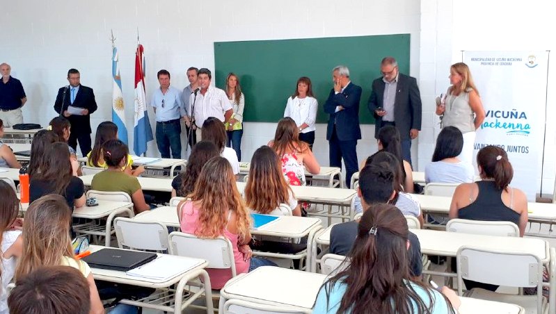 La Universidad Pública llegó a Mackenna