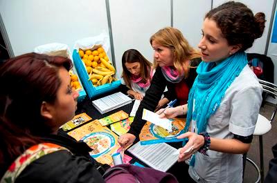 Mujeres: las más favorecidas con programas sociales y de empleo