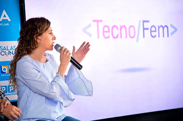 Se presentó el programa “Tecno Fem”