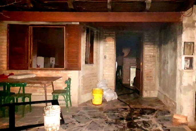 Mackenna: Se incendió una vivienda