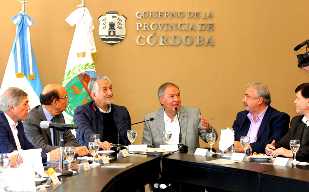 Schiaretti y Rodríguez Saá acordaron cooperación interprovincial
