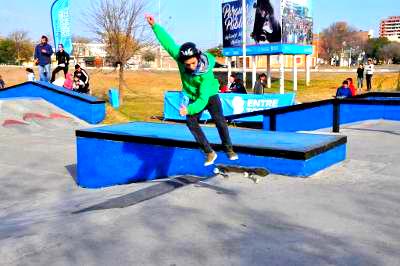 Exitosa celebración del Día Internacional del Skateboarding en Río Cuarto