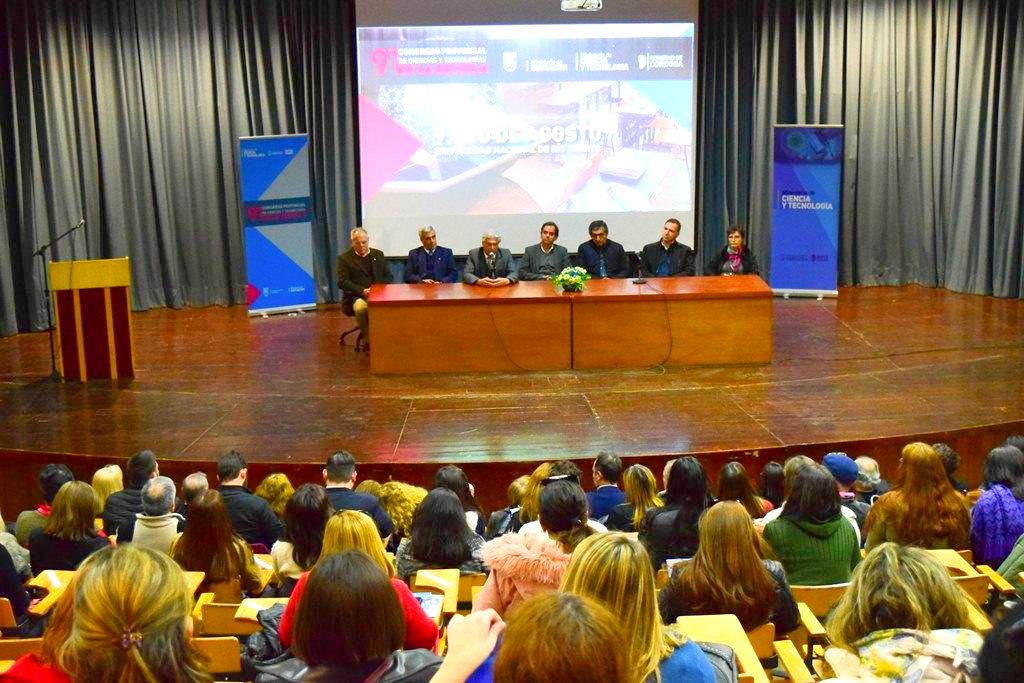 Comenzó el 9° Congreso Provincial de Ciencias y Tecnologías en la escuela
