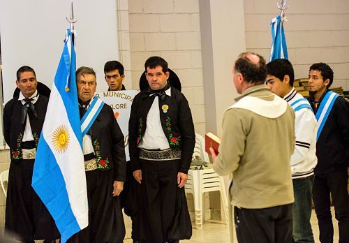 El Taller Municipal de Folclore tiene su Bandera de Ceremonia