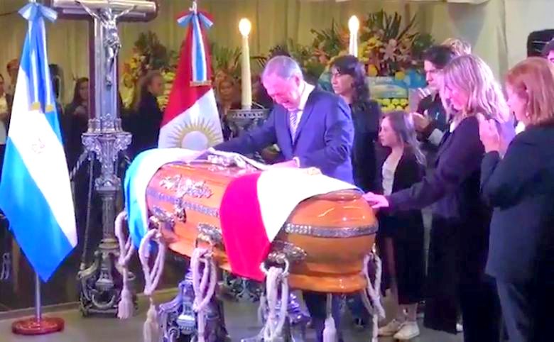 Con profundo dolor el Gobernador Schiaretti despidió a su amigo José Manuel De la Sota