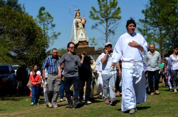 Multitudinaria peregrinación a la Capilla de Tegua