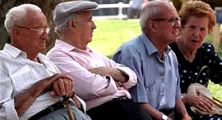 Schiaretti fija en 10 mil pesos el haber mínimo para jubilados y pensionados de Córdoba