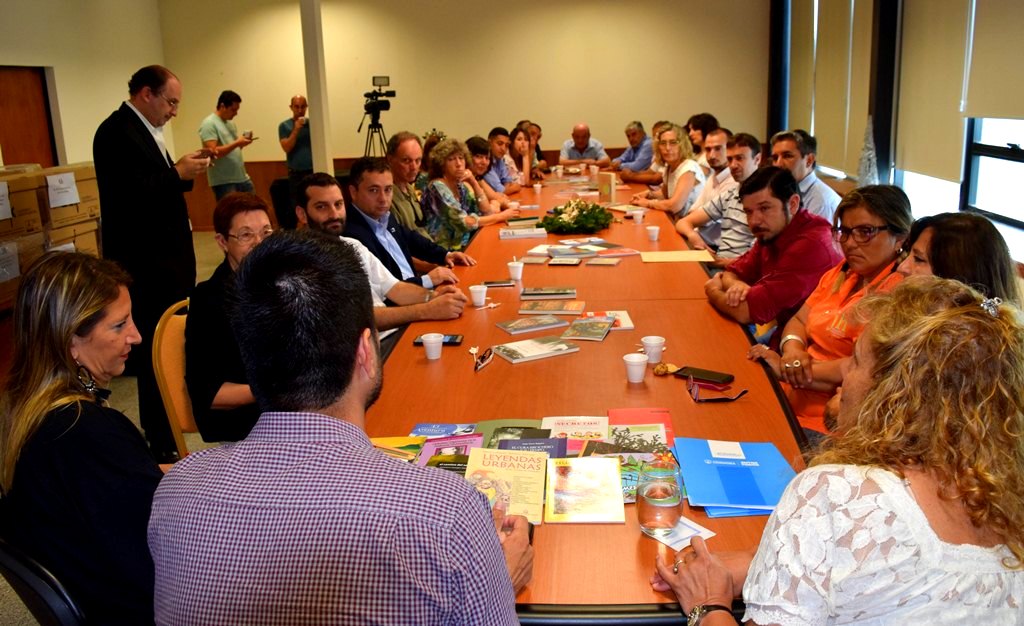 Bibliotecas de Río Cuarto y la región accedieron al programa “Estímulo a las Ediciones Literarias Cordobesas”