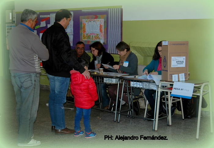 Mackenna:  A dos meses de las  Elecciones Municipales