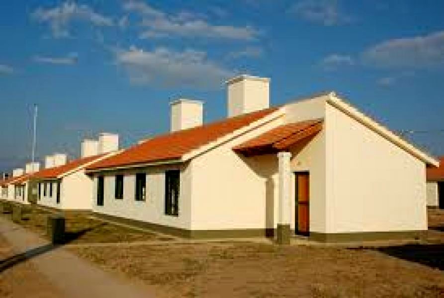 La Provincia construirá en Mackenna diez viviendas sociales