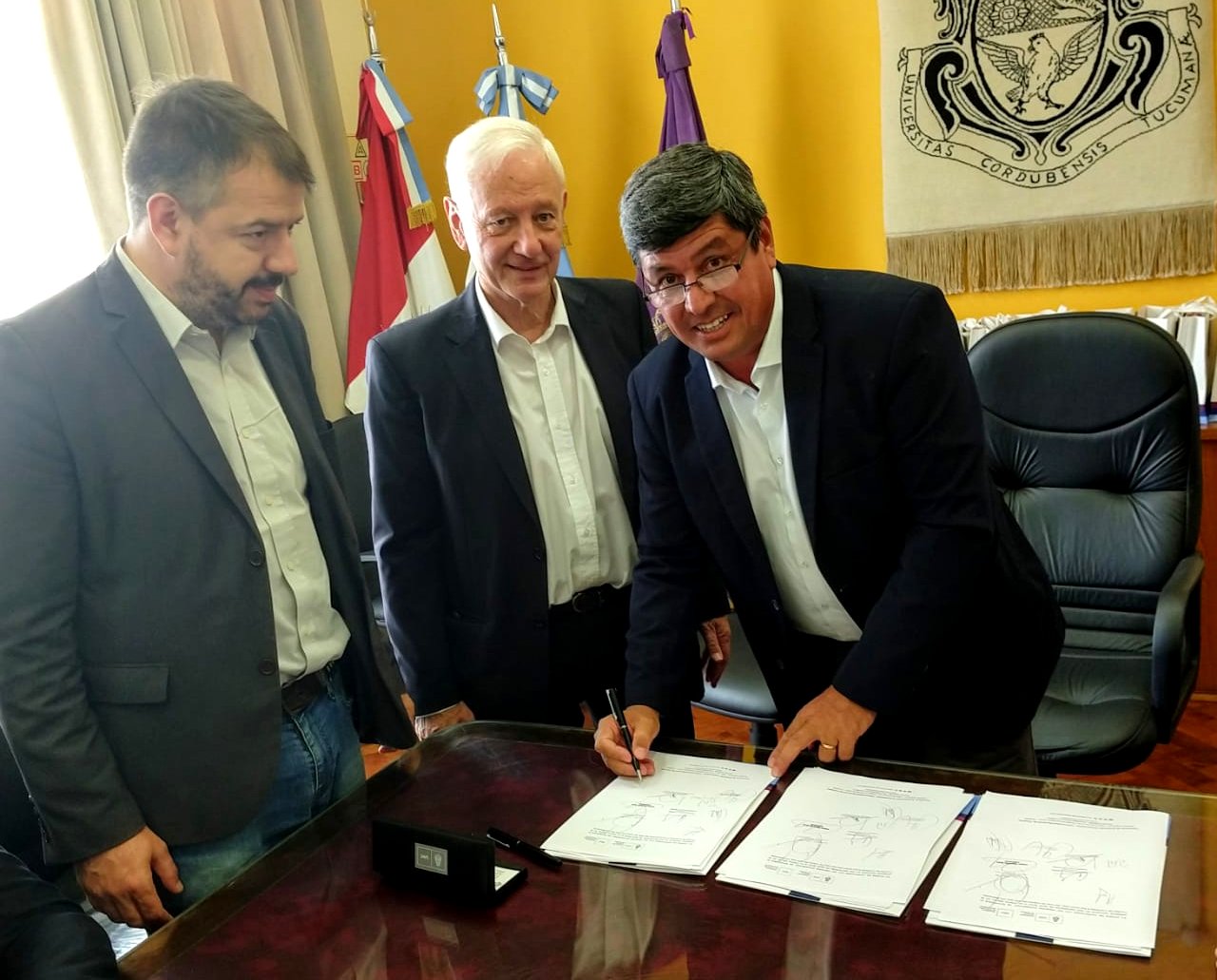 Firma de convenios con la Universidad Nacional de Córdoba