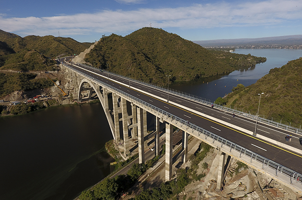“Este puente nos va a distinguir en todo el mundo”