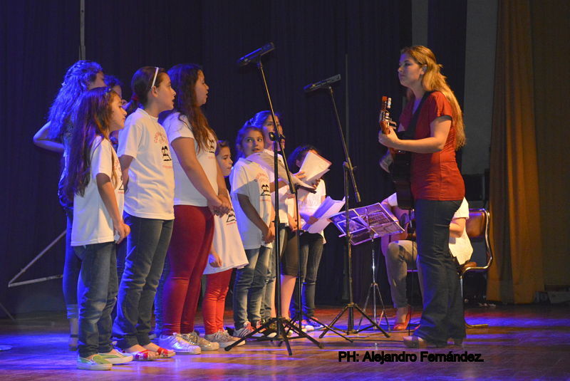 Comienza la actividad el Coro Infanto Juvenil