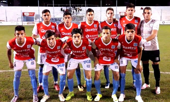 Estudiantes goleó a San Basilio y lidera el torneo en soledad