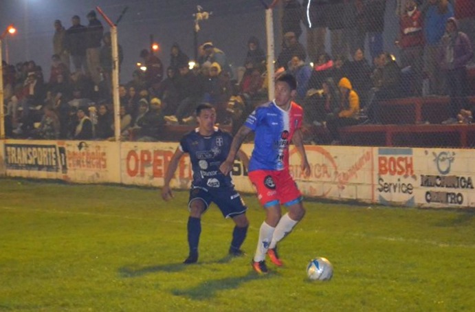 Belgrano le ganó a Atenas y quedó a un punto del líder Estudiantes