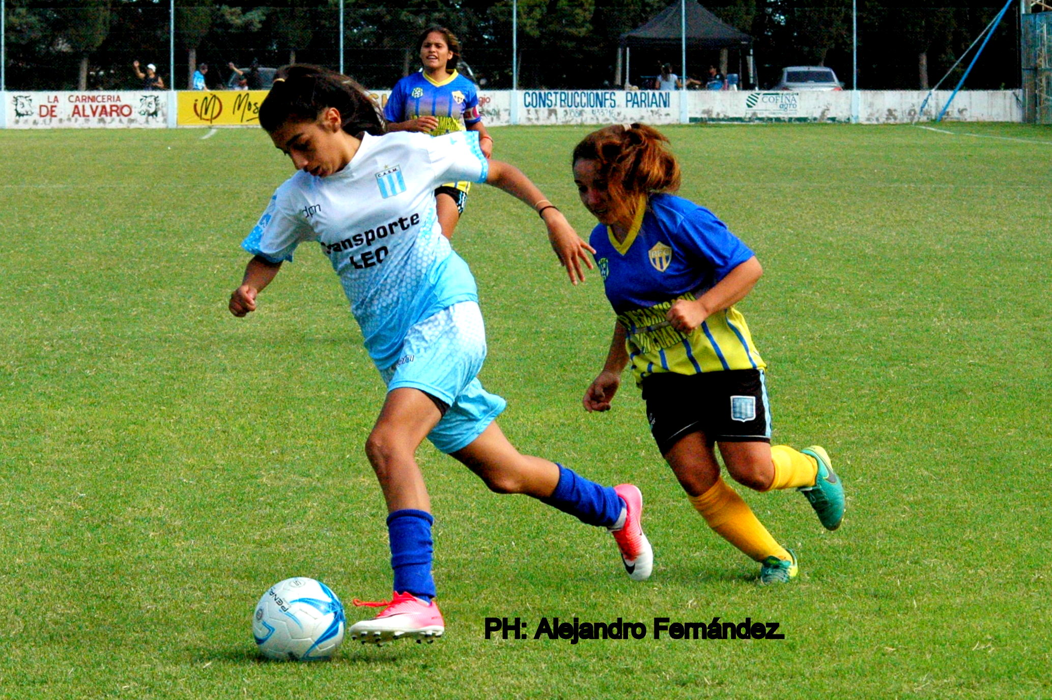 Las Barbies Celestes golearon y siguen liderando la Zona Sur