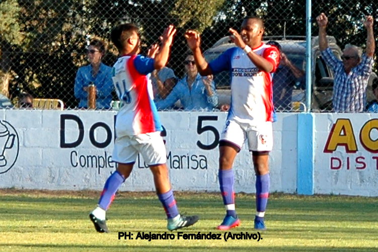  San Martín tuvo un mal comienzo y perdió ante Toro Club