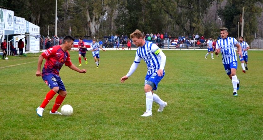 Belgrano ganó en Sampacho y continúa puntero e invicto en su zona