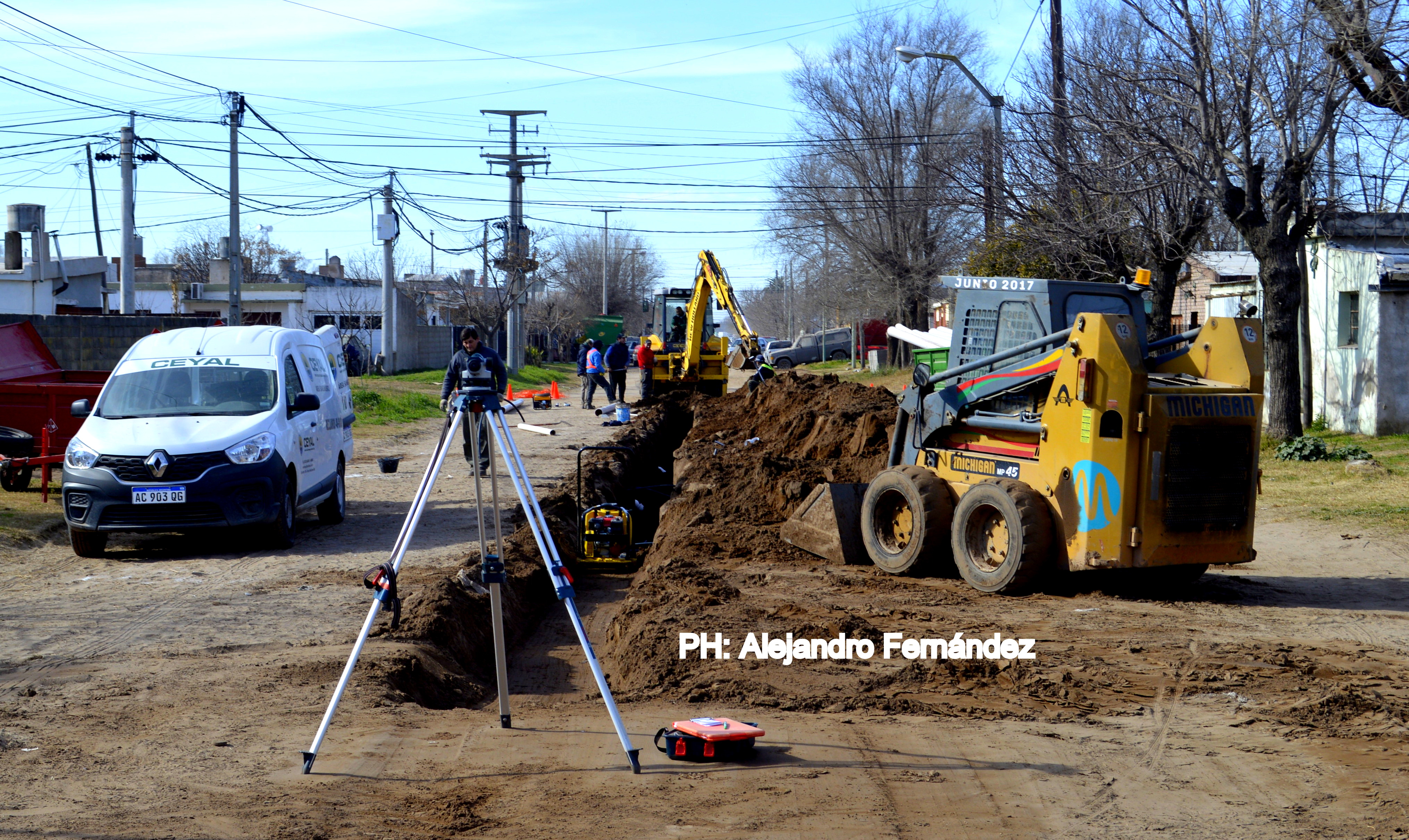 Sostenido avance de la Obra de Cloacas en Barrio Los Silos