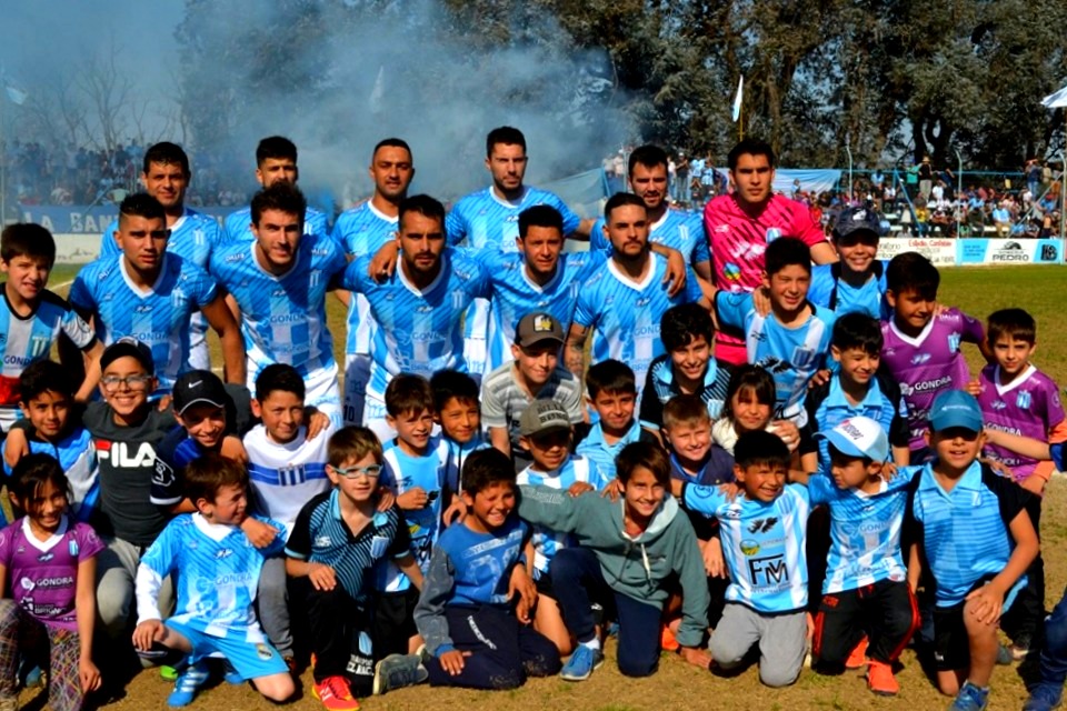  San Martín venció a Belgrano en el clásico y calentó la definición