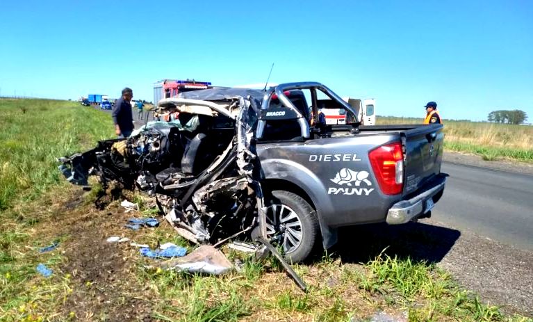 Violenta colisión  al sur del cruce de Del Campillo