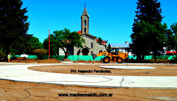 La Plaza Sarmiento va tomando color