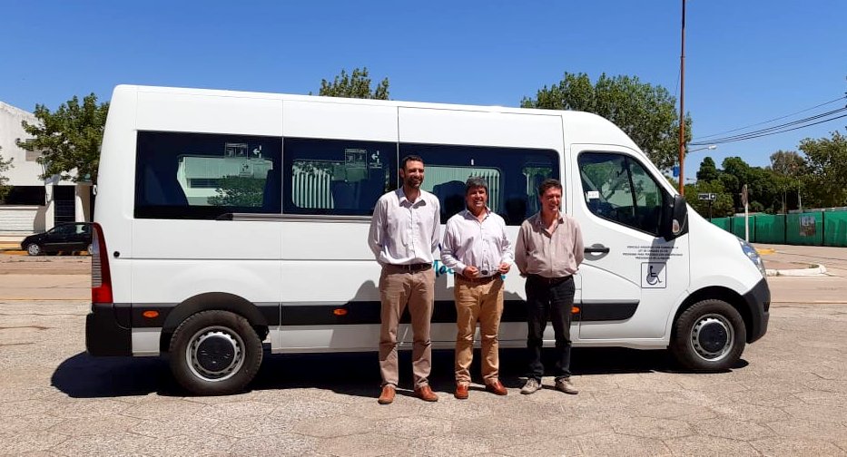 La Municipalidad de Mackenna incorporó a su parque automotor una trafic 0 km
