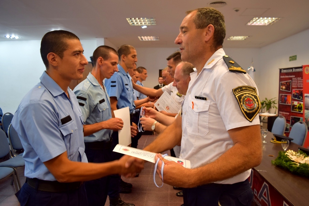 Seguridad: Nuevos agentes policiales se incorporan al D.U.A.R.